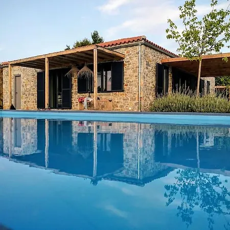 Vouno - Luxury And Privacy In The Aegean Villa