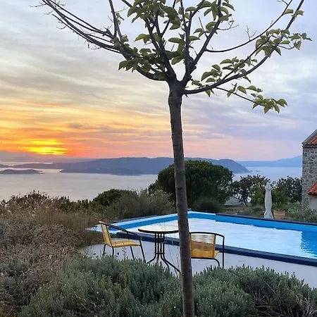 Vouno - Luxury And Privacy In The Aegean Klima (Skopelos)
