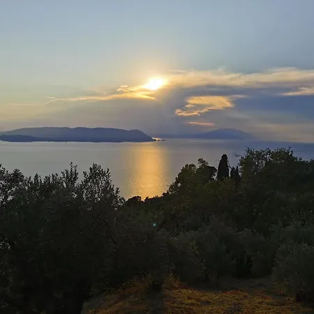 Villa Vouno - Luxury And Privacy In The Aegean *