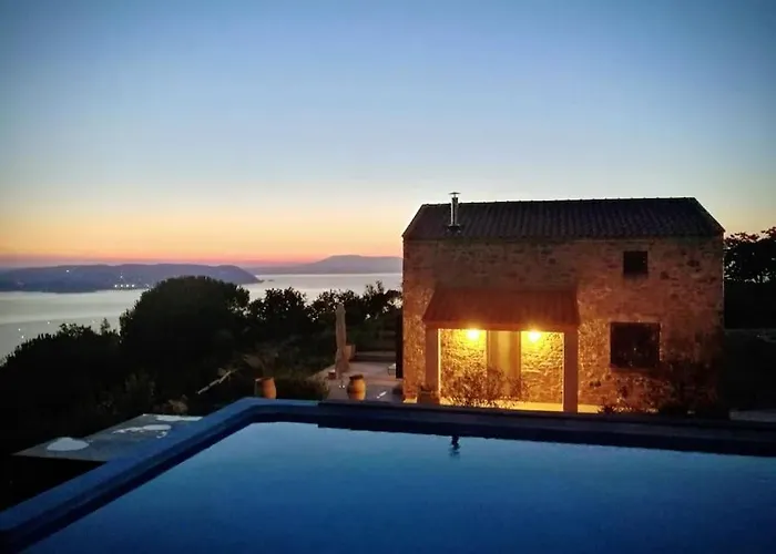 Villa Vouno - Luxury And Privacy In The Aegean